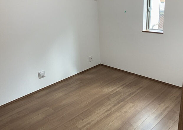 【子供部屋】子供が何人でも年齢によっては、受験時にしっかり壁のある個室があった方が良い場合もあります。難しい問題ですが、兄弟の人数や、性別や年齢差によって状況が異なりますので、数年後のこともしっかり考えましょう。