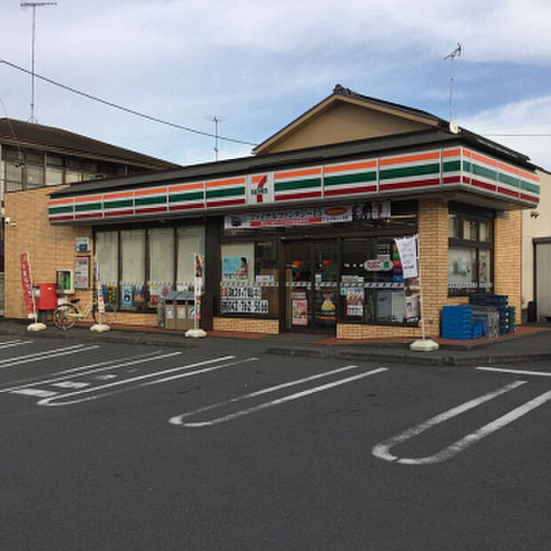 セブンイレブン 相模原大沢店(約327m)