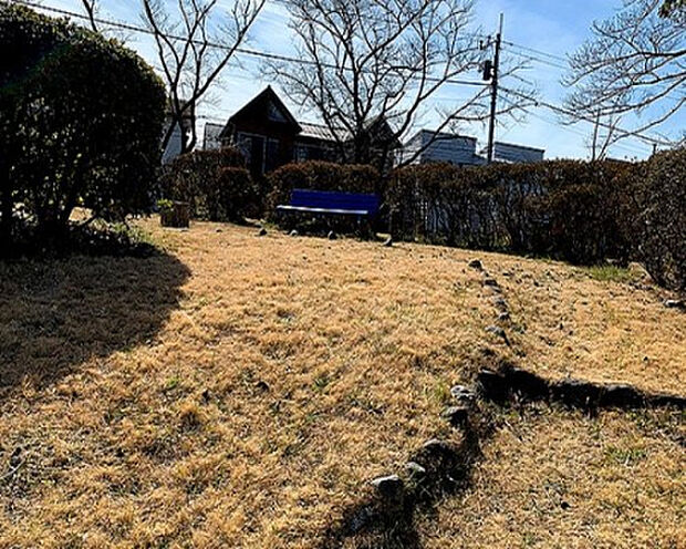 滝山台見晴公園（約206m）