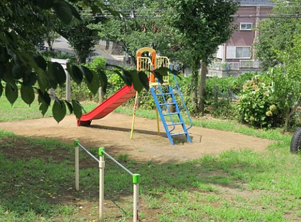 緑ケ丘第２公園（約343m）