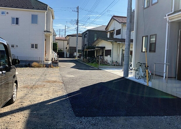 【物件からの展望_2】眺望を気にして物件を探す場合、前面に建物が建っていないか現地で確認しましょう！前面に建物があると景色はもちろん、日当たりや風通しにも影響が出てきます。住んだ時のことを想像しながら現地見C:\tools\新築ホームズ\images\67114605\物件からの展望_3.jpg学をしましょう。