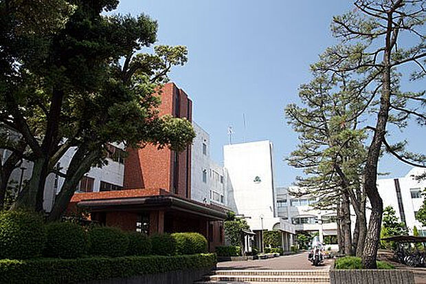 相模原市小山中学校(約1,652m)