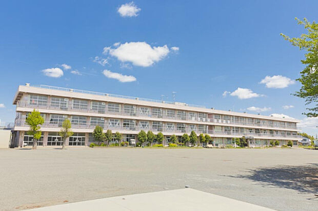 大野北小学校（約720m）