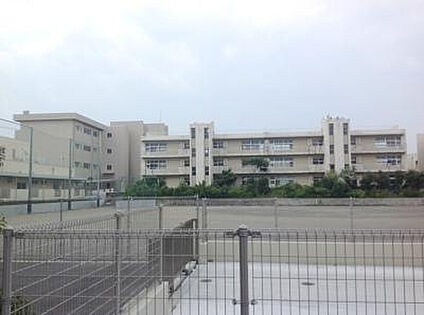 相武台小学校 305m(徒歩4分)