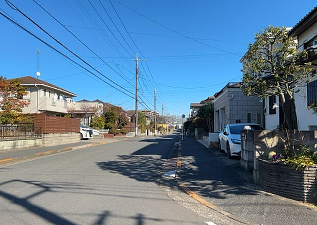 【物件からの展望_3】田園風景が味わえる土地に住みたい！海や山の見える自然豊かな土地に住みたい！などご要望に併せて当社営業がご提案させて頂きます。当社が抱えている数ある物件の中からお客様が納得する1件を一緒に探しましょう！