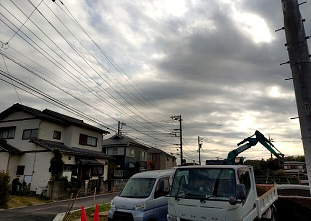 【物件からの展望_3】田園風景が味わえる土地に住みたい!海や山の見える自然豊かな土地に住みたい!などご要望に併せて当社営業がご提案させて頂きます。当社が抱えている数ある物件の中からお客様が納得する1件を一緒に探しましょう!