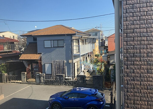 【物件からの展望】眺望を気にして物件を探す場合、前面に建物が建っていないか現地で確認しましょう!前面に建物があると景色はもちろん、日当たりや風通しにも影響が出てきます。住んだ時のことを想像しながら現地見学をしましょう。