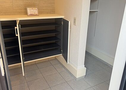 玄関収納