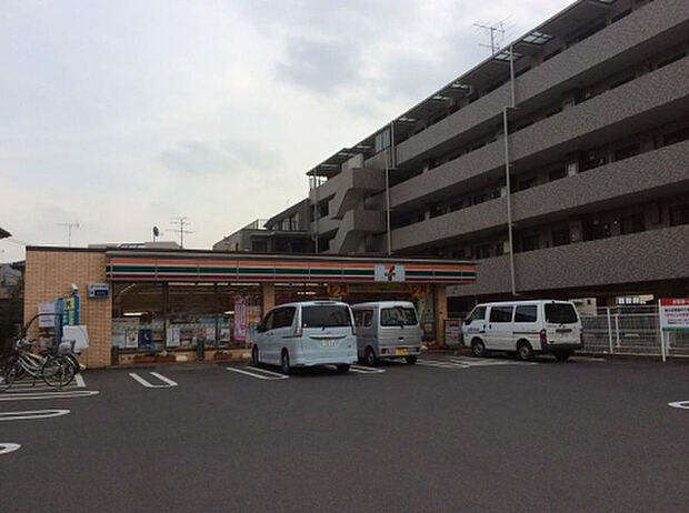 セブンイレブン 座間相武台前店(約663m)