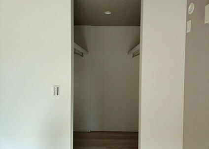 ウォークインクローゼット