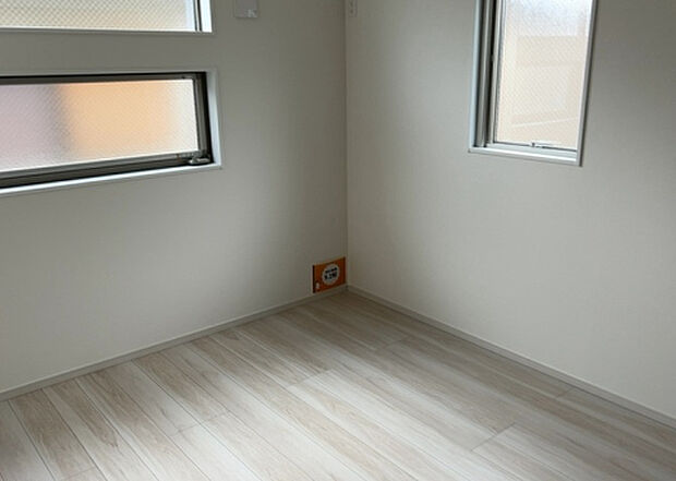 【子供部屋】子供が何人でも年齢によっては、受験時にしっかり壁のある個室があった方が良い場合もあります。難しい問題ですが、兄弟の人数や、性別や年齢差によって状況が異なりますので、数年後のこともしっかり考えましょう。