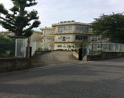 町田第六小学校 167m(徒歩3分)
