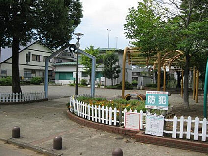 ひまわり公園(ひまわりこうえん) 1874m(徒歩24分)