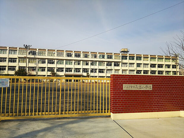 長沼小学校(約803m)