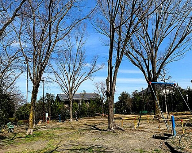 高尾台東公園(約220m)