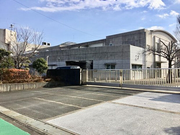 石田小学校(約772m)