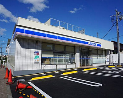 ローソン　本町田店 639m(徒歩8分)