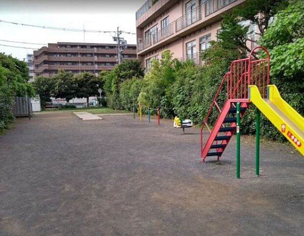 相模が丘第2公園(約1,433m)