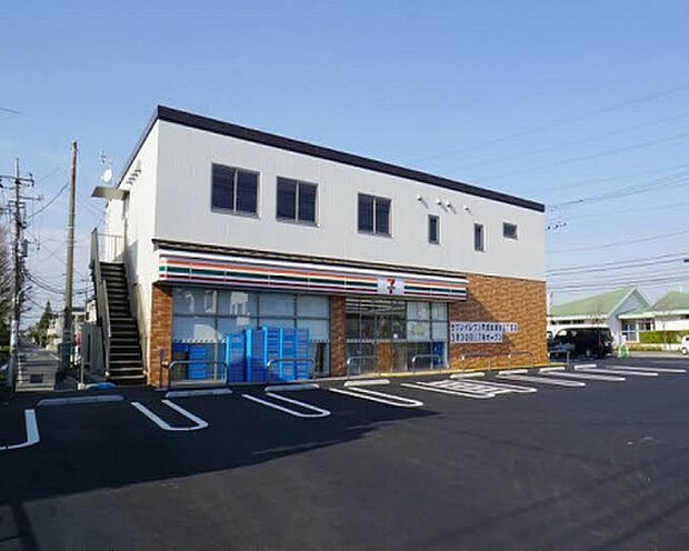 セブンイレブン 町田成瀬台三丁目店(約817m)