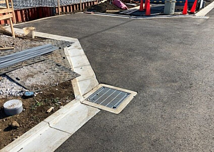 前面道路含む現地写真_2