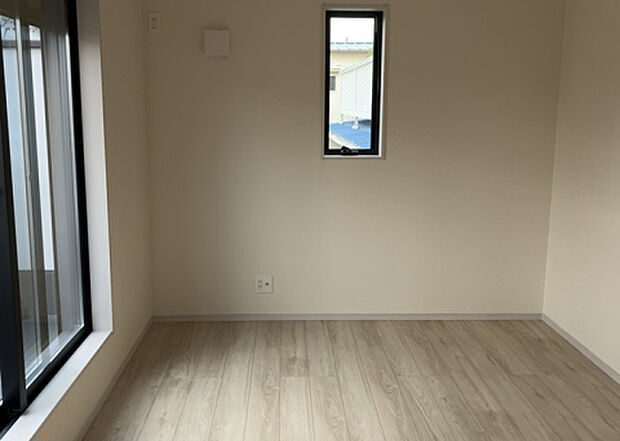 【子供部屋】子供が何人でも年齢によっては、受験時にしっかり壁のある個室があった方が良い場合もあります。難しい問題ですが、兄弟の人数や、性別や年齢差によって状況が異なりますので、数年後のこともしっかり考えましょう。