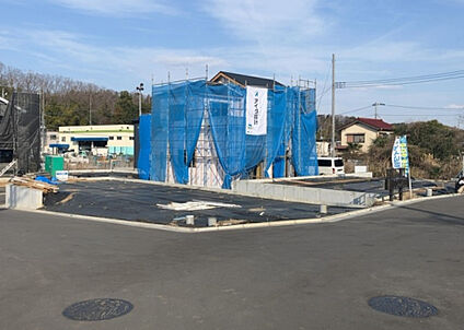 前面道路含む現地写真_2