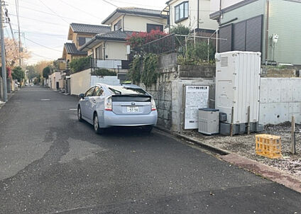 前面道路含む現地写真_2