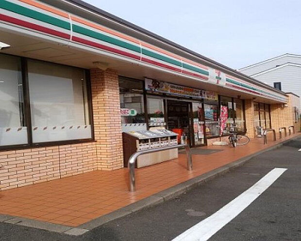 セブンイレブン　相模原豊町店（約333m）