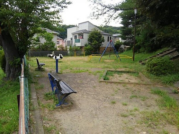 大塚団地公園(約96m)