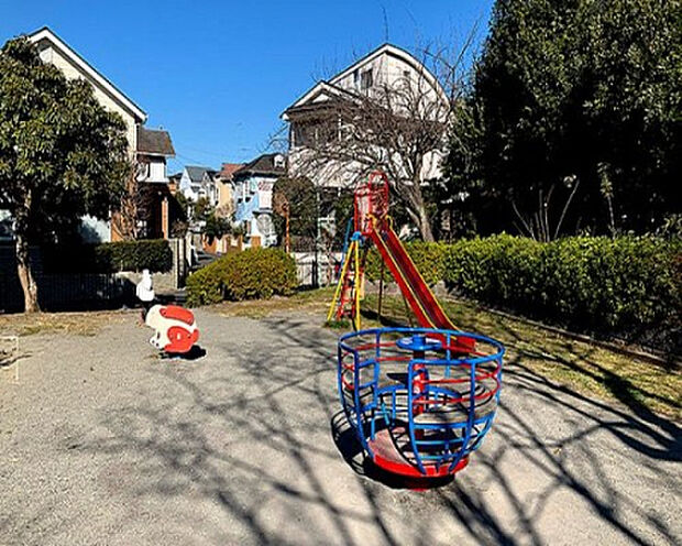 玉川学園1丁目児童公園(約23m)