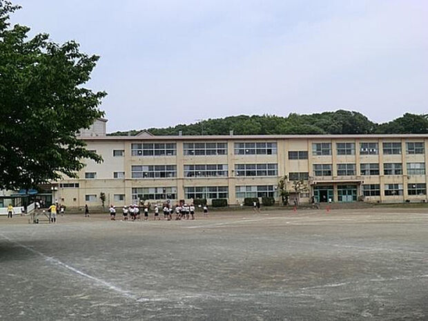 甲ノ原中学校(約1,274m)