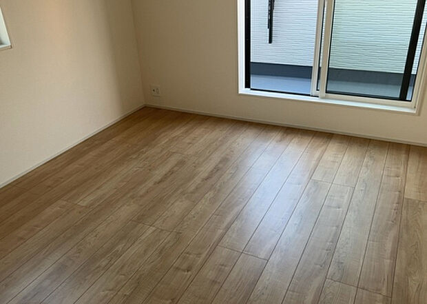 【子供部屋】子供が何人でも年齢によっては、受験時にしっかり壁のある個室があった方が良い場合もあります。難しい問題ですが、兄弟の人数や、性別や年齢差によって状況が異なりますので、数年後のこともしっかり考えましょう。