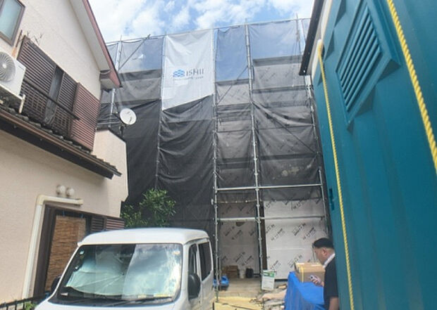 【物件からの展望】眺望を気にして物件を探す場合、前面に建物が建っていないか現地で確認しましょう!前面に建物があると景色はもちろん、日当たりや風通しにも影響が出てきます。住んだ時のことを想像しながら現地見学をしましょう。