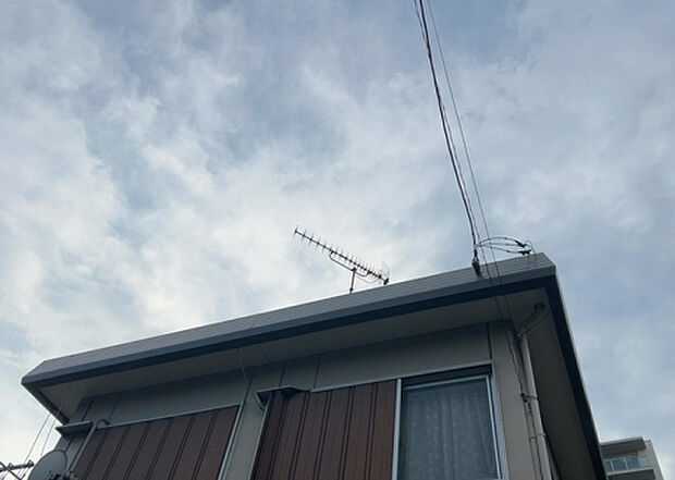 【物件からの展望】眺望を気にして物件を探す場合、前面に建物が建っていないか現地で確認しましょう!前面に建物があると景色はもちろん、日当たりや風通しにも影響が出てきます。住んだ時のことを想像しながら現地見学をしましょう。