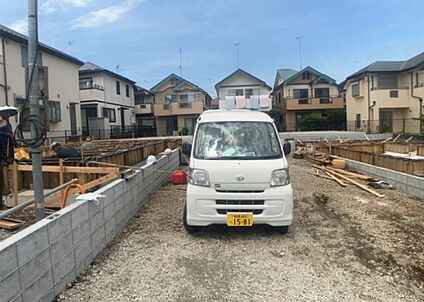 前面道路含む現地写真_3