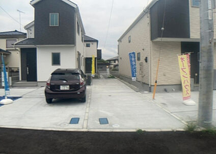 前面道路含む現地写真_2