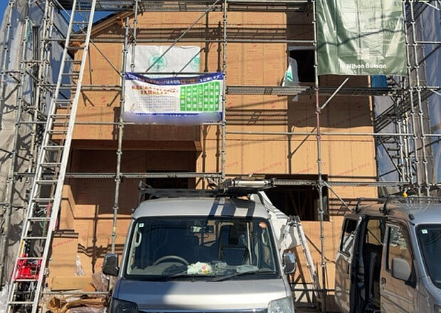 【外観_2】外観は建物の第一印象を決める重要な要素です。複数の方向から見ることで、建物の存在感や周辺との調和、デザインの良さなどがより明確に分かります。お気に入りの建物を見つけてみてください。