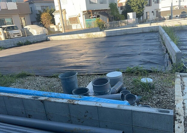 【外観_2】外観は建物の第一印象を決める重要な要素です。複数の方向から見ることで、建物の存在感や周辺との調和、デザインの良さなどがより明確に分かります。お気に入りの建物を見つけてみてください。