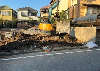 前面道路含む現地写真_3