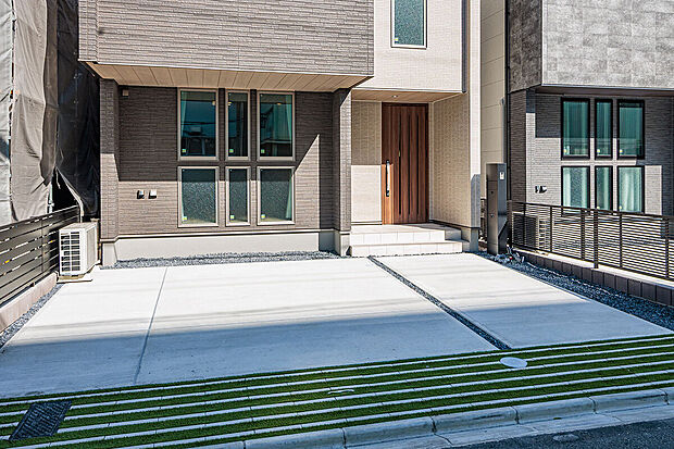 【駐車場】T-1/駐車場