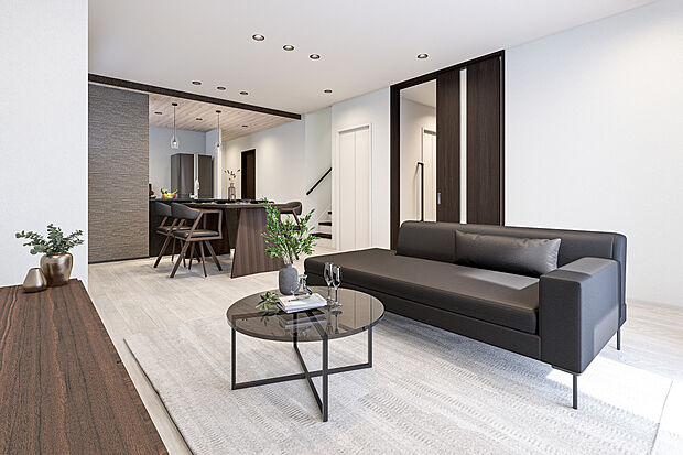 【リビングダイニング完成予想図】T-1/19.3帖の広々LDKに、家族の絆を育むリビング階段を配置。自然と顔を合わせる機会が増え、温かなコミュニケーションが生まれます。シックなインテリアが落ち着きをもたらす、洗練された住まいです。