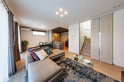 リビングダイニング