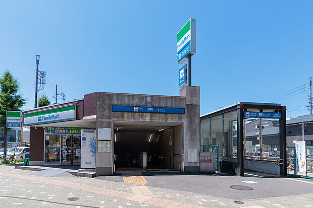 地下鉄東山線「岩塚」駅（約1,200m）