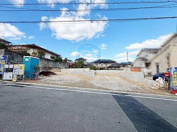 【現地写真】全棟駐車3台可能ですよ！セカンドカーや家族の車の駐車代もかかりませんね♪
