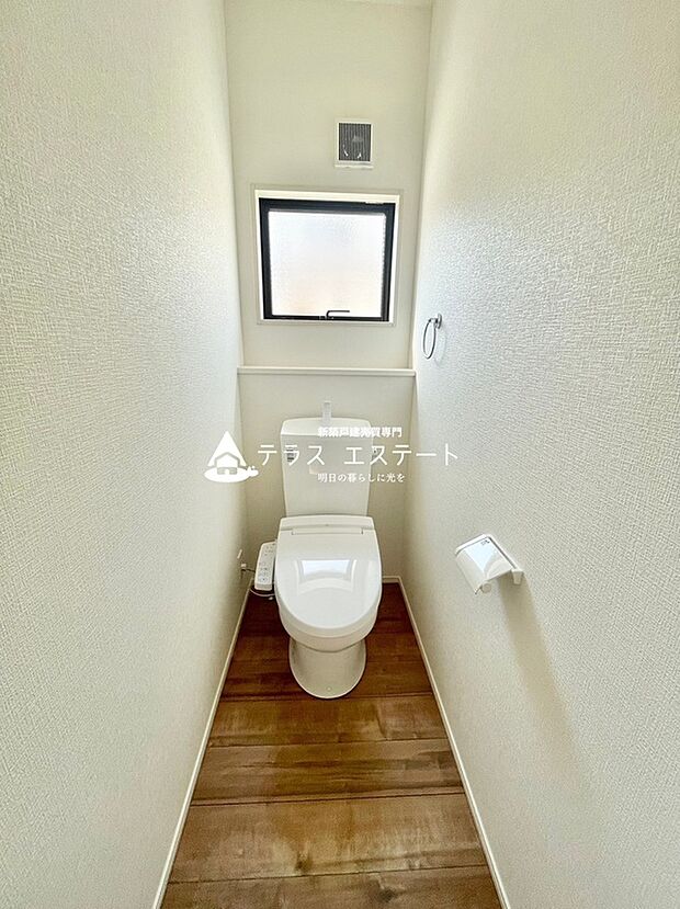 【トイレ】１階と２階にあるので混雑も回避できますね。