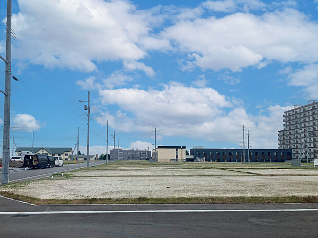 【現地写真】
最寄り駅はJR函館本線「大麻」駅です。最寄りバス停まで徒歩約3～7分とバスアクセスも良好です。
(2025年7月撮影)