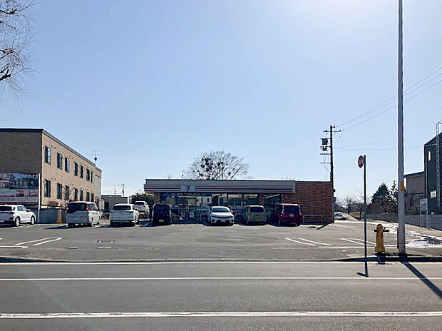 セブンイレブン青葉町8丁目店（約210m）