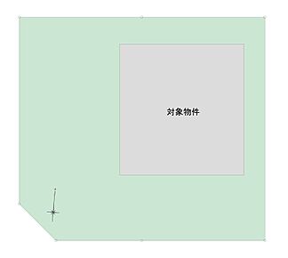 約58坪の整形地です。カースペースには車種により4台駐車が可能。車を複数台お持ちのご家庭や来客時にも対応しやすいお住まいです。 