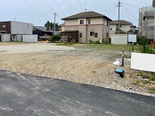 【【現地写真】】周辺は第一種低層住居専用地域の閑静な住宅地につき、ゆったりとした新生活をお過ごしいただけます。
【2024年7月撮影】