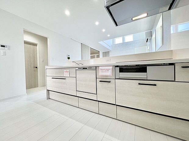 ■キッチン■
~他も気になる物件があれば合わせてご案内させていただきます~